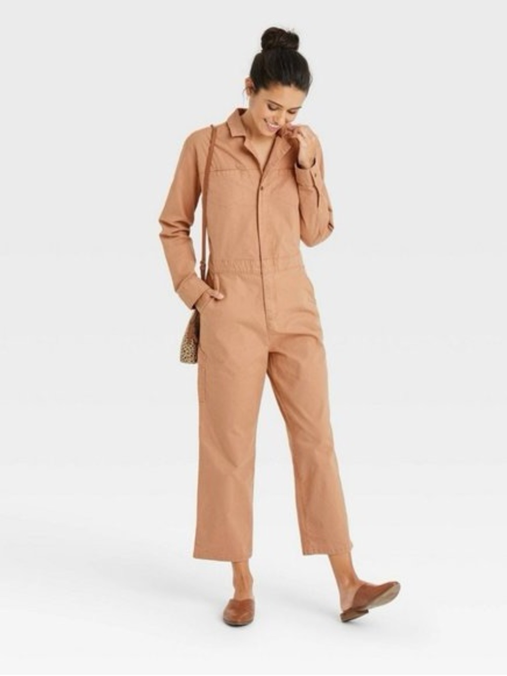 Universal Thread Cropped Utility Jumpsuit in Dusty Peach/Tan